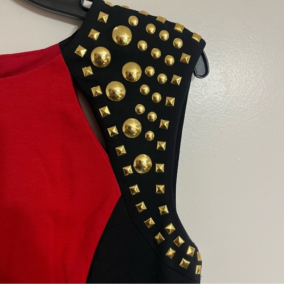 NWT Michael Kors Red/Black Colorblock Gold Studded Lined Sheath Dress Size 8 - Picture 2 of 12